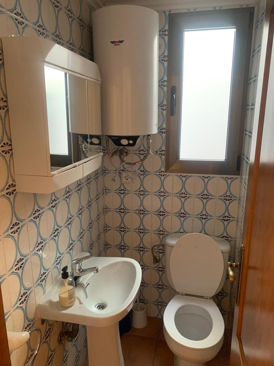 Excelsior Beachfront Apartment 卡尔佩 外观 照片